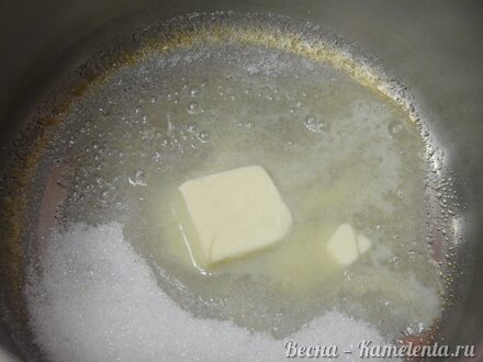 Приготовление рецепта Яблоки с творожным сыром, мёдом и мюслями шаг 8