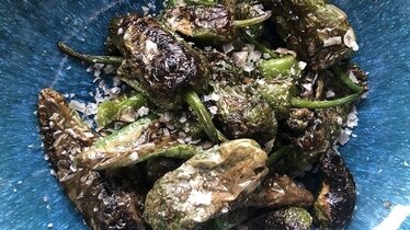 Рецепт Пимьентос де падрон (Pimentos de Padron)